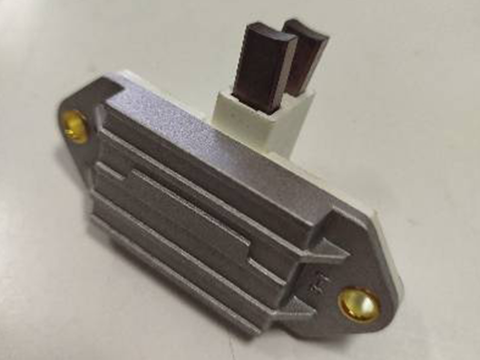 Regulator alternatora 11.125.119 14V 27-65A AAK Zastava 101 novi tip, kratki, Yugo Skala, Florida, Fiat Uno, Cargo 139513